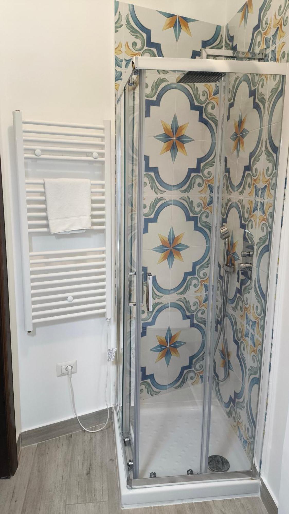 Casa Mar - Elegant Apartment With Pool And Panoramic Terrace In The Heart Of Sorrento Exteriör bild